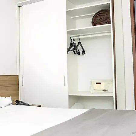 Flat Vpm - Cozinha, Varanda, Ar Cond, Estacionamento, Cama Queen, Vista Incrivel, 400Mb Wi-Fi, Tv Smart, Servicos De Streaming, Ducha Forte, Proximo A Barra Da Tijuca E Recreio, 10Min De Carro Da Praia Rio de Janeiro Exterior photo