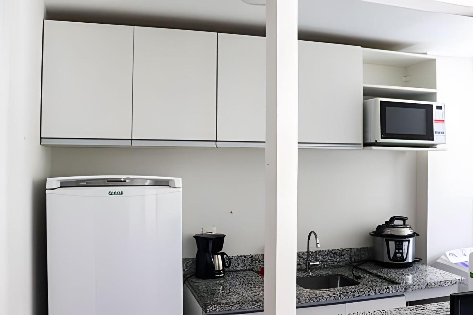Flat Vpm - Cozinha, Varanda, Ar Cond, Estacionamento, Cama Queen, Vista Incrivel, 400mb Wi-fi, Tv Smart, Servicos De Streaming, Ducha Forte, Proximo A Barra Da Tijuca E Recreio, 10min De Carro Da Apartment Rio de Janeiro