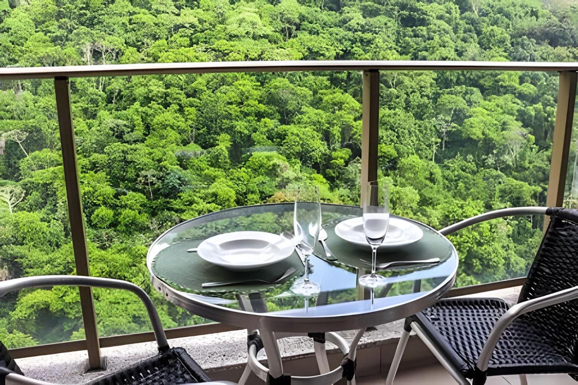 Apartment Flat Vpm - Cozinha, Varanda, Ar Cond, Estacionamento, Cama Queen, Vista Incrivel, 400mb Wi-fi, Tv Smart, Servicos De Streaming, Ducha Forte, Proximo A Barra Da Tijuca E Recreio, 10min De Carro Da *