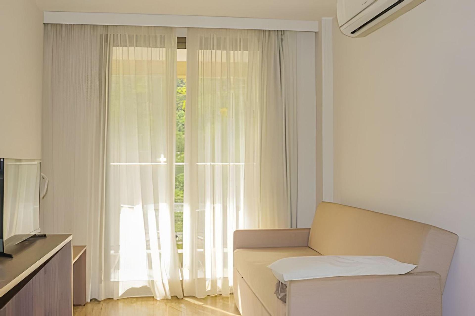Apartment Flat Vpm - Cozinha, Varanda, Ar Cond, Estacionamento, Cama Queen, Vista Incrivel, 400mb Wi-fi, Tv Smart, Servicos De Streaming, Ducha Forte, Proximo A Barra Da Tijuca E Recreio, 10min De Carro Da Rio de Janeiro