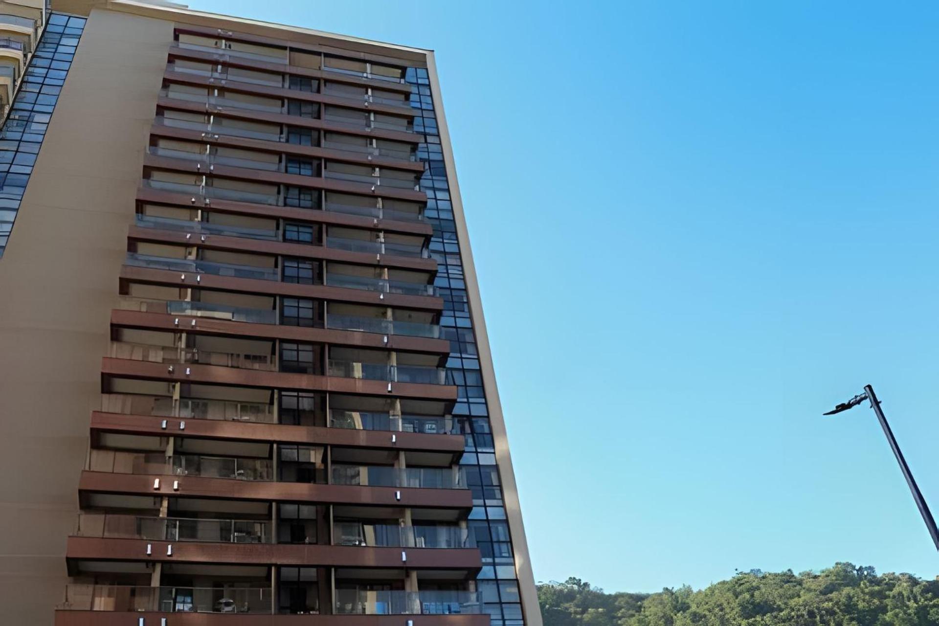 Flat Vpm - Cozinha, Varanda, Ar Cond, Estacionamento, Cama Queen, Vista Incrivel, 400mb Wi-fi, Tv Smart, Servicos De Streaming, Ducha Forte, Proximo A Barra Da Tijuca E Recreio, 10min De Carro Da Apartment *